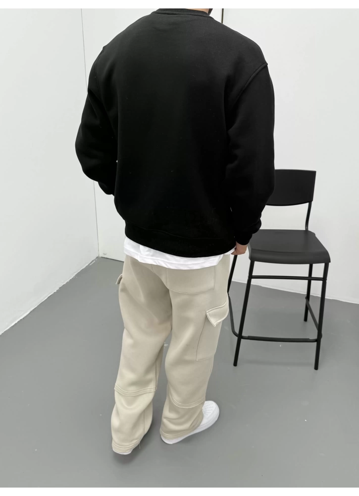 Basic Black Oversize Sweat