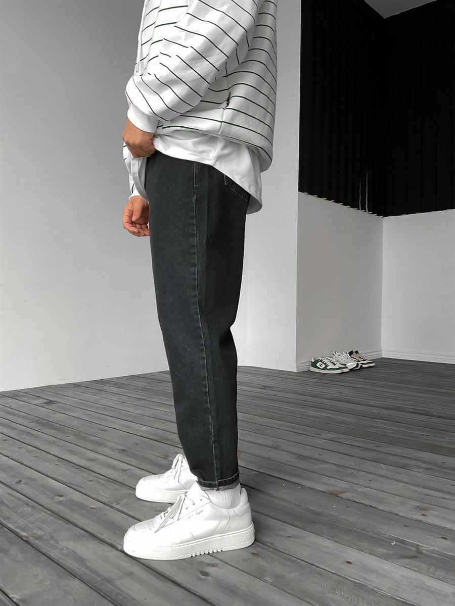 Washed Black Boyfriend Jean