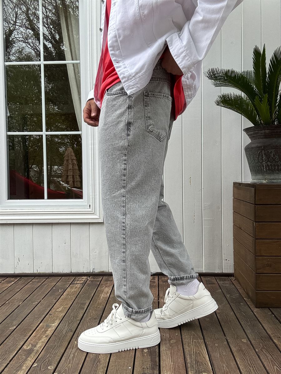 Light Gray Boyfriend Jean