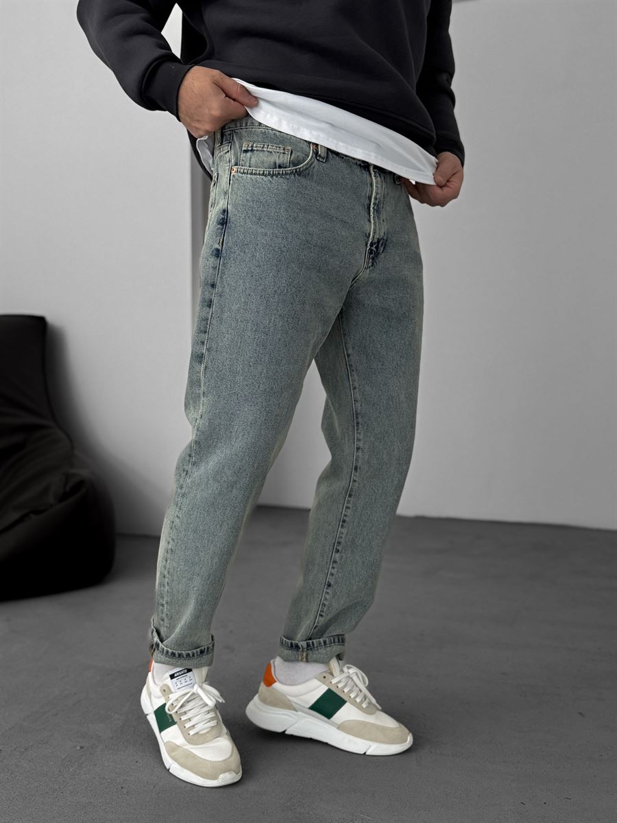 Dirty Blue Boyfriend Jean