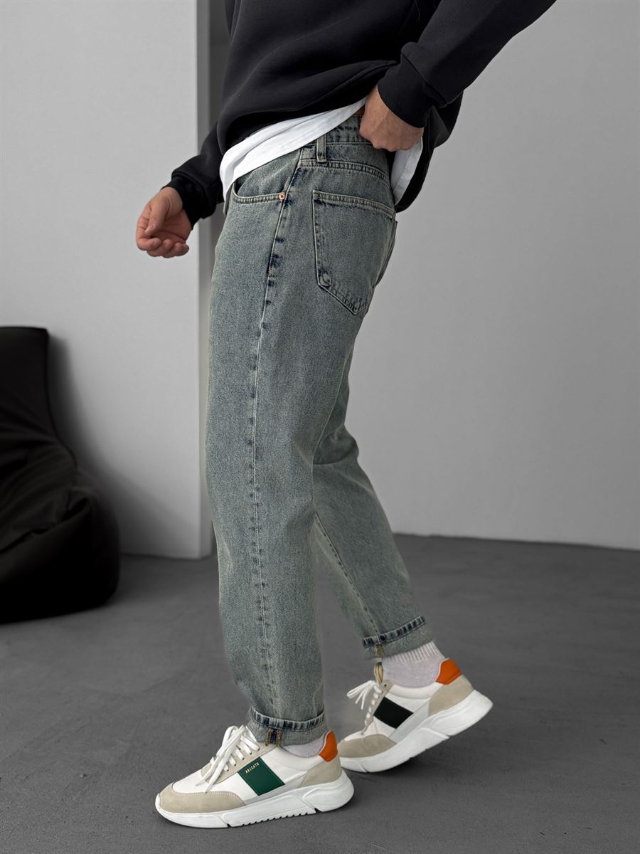 Dirty Blue Boyfriend Jean