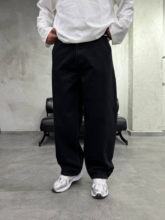 Black Skater fit Jean