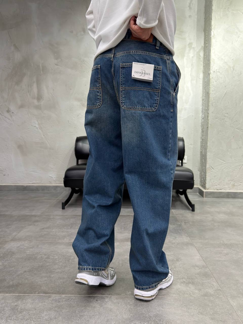 Dirty Blue Skater fit Jean