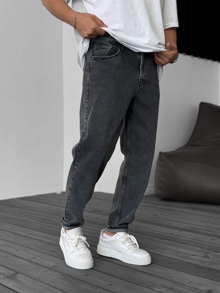 Dark Gray Boyfriend Jean