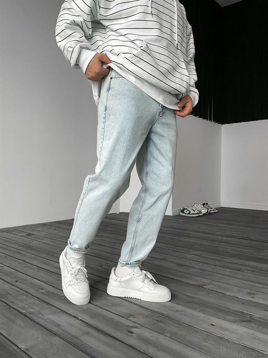 Ice Blue Boyfriend Jean