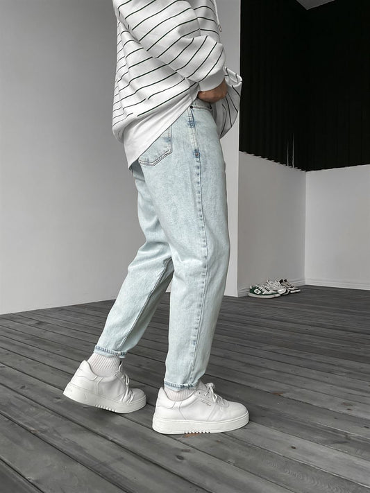 Ice Blue Boyfriend Jean