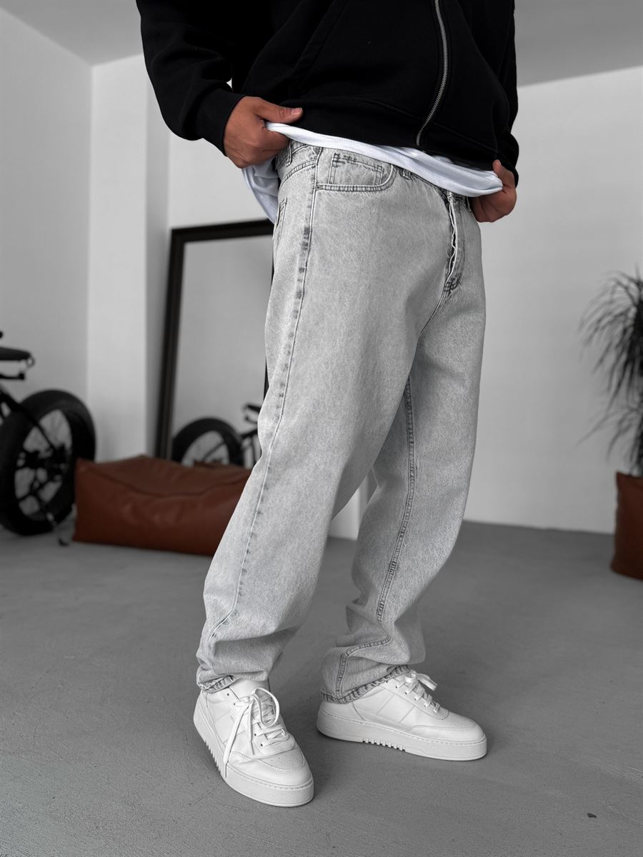 Light Gray Baggy Jean