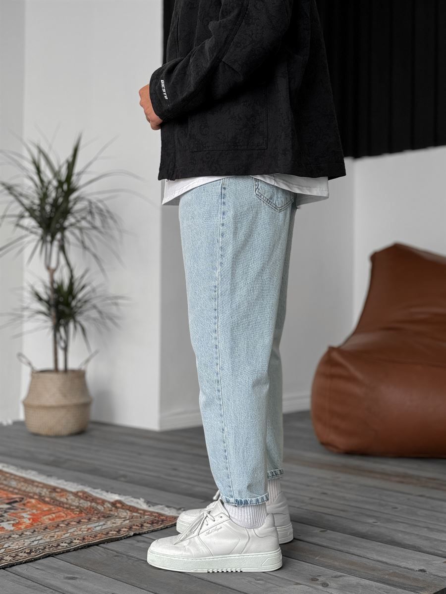 Blue Snow Boyfriend Jean