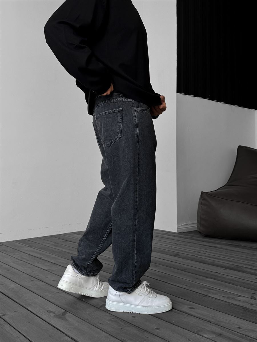 Washed Black Baggy Jean