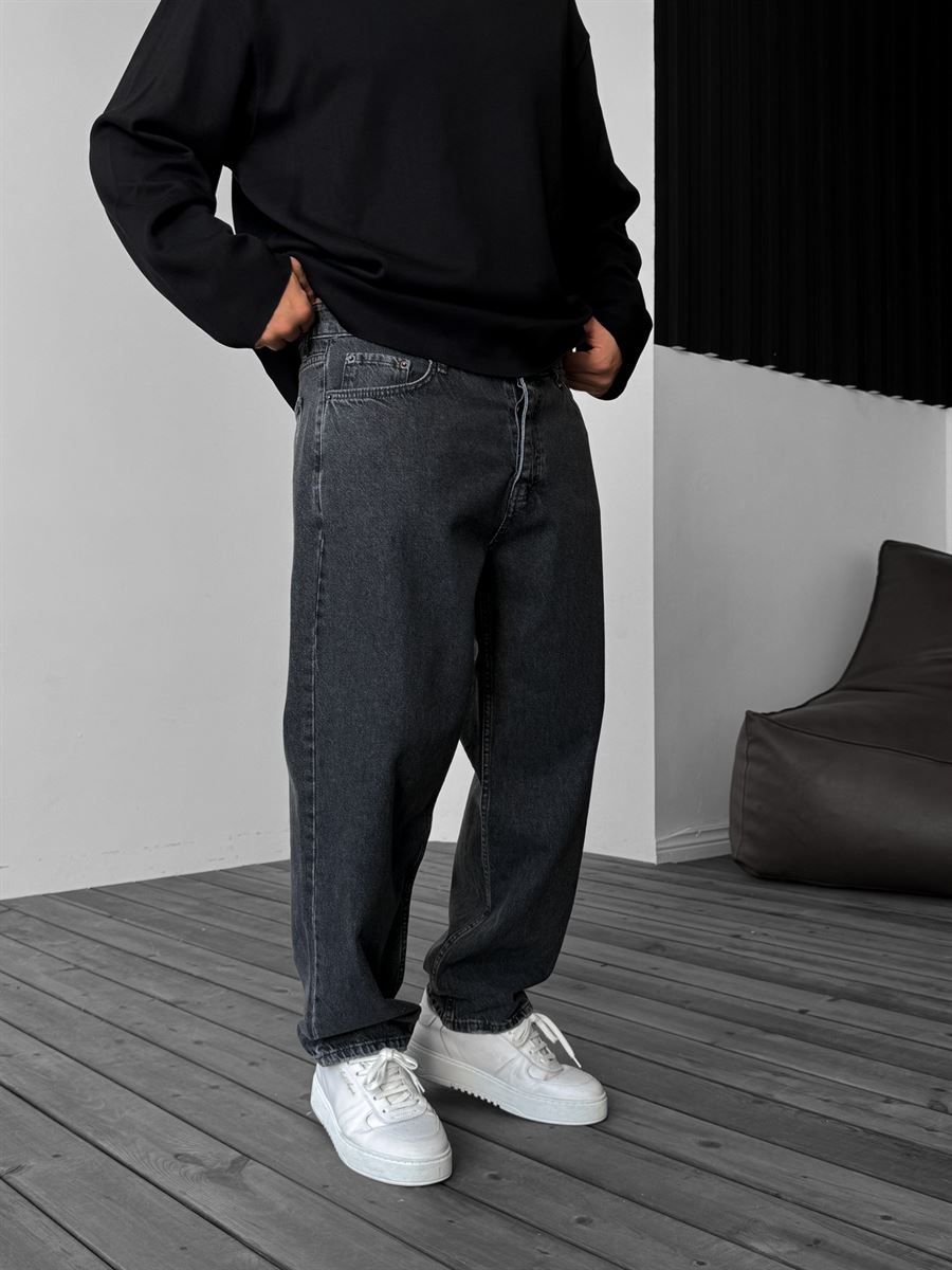 Washed Black Baggy Jean