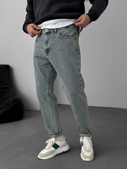Dirty Blue Boyfriend Jean