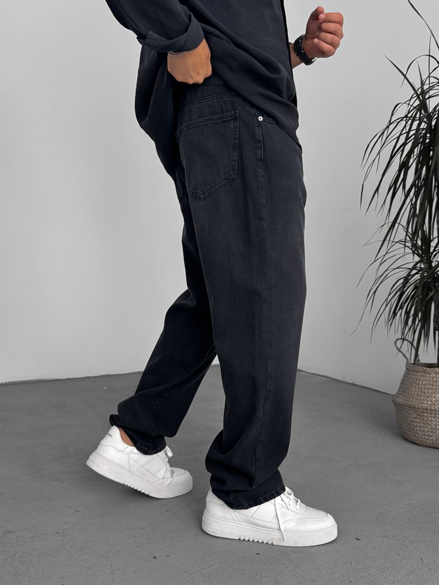 Washed Black Baggy Jean