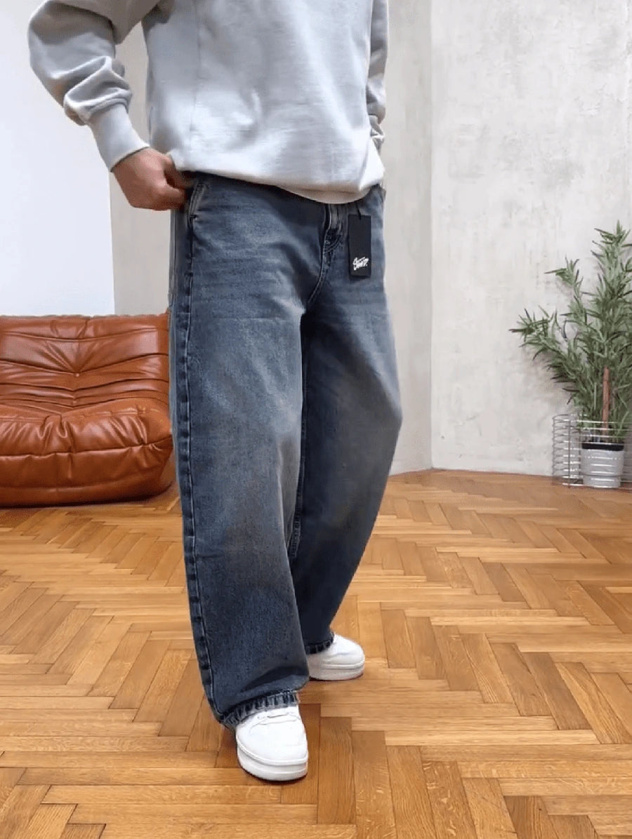 Dirty Blue Skater fit Jean