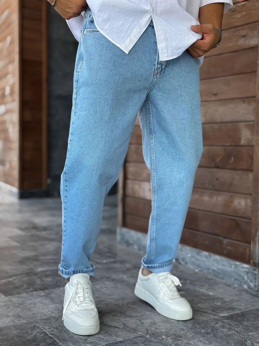 Ice Blue Boyfriend Jean