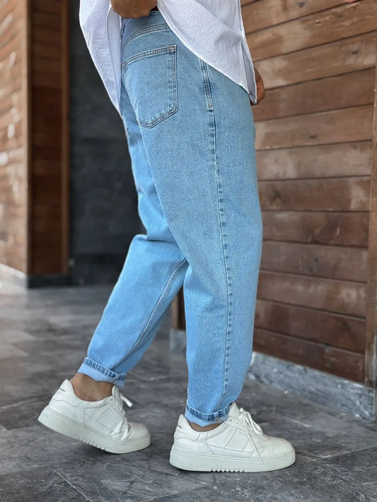 Ice Blue Boyfriend Jean