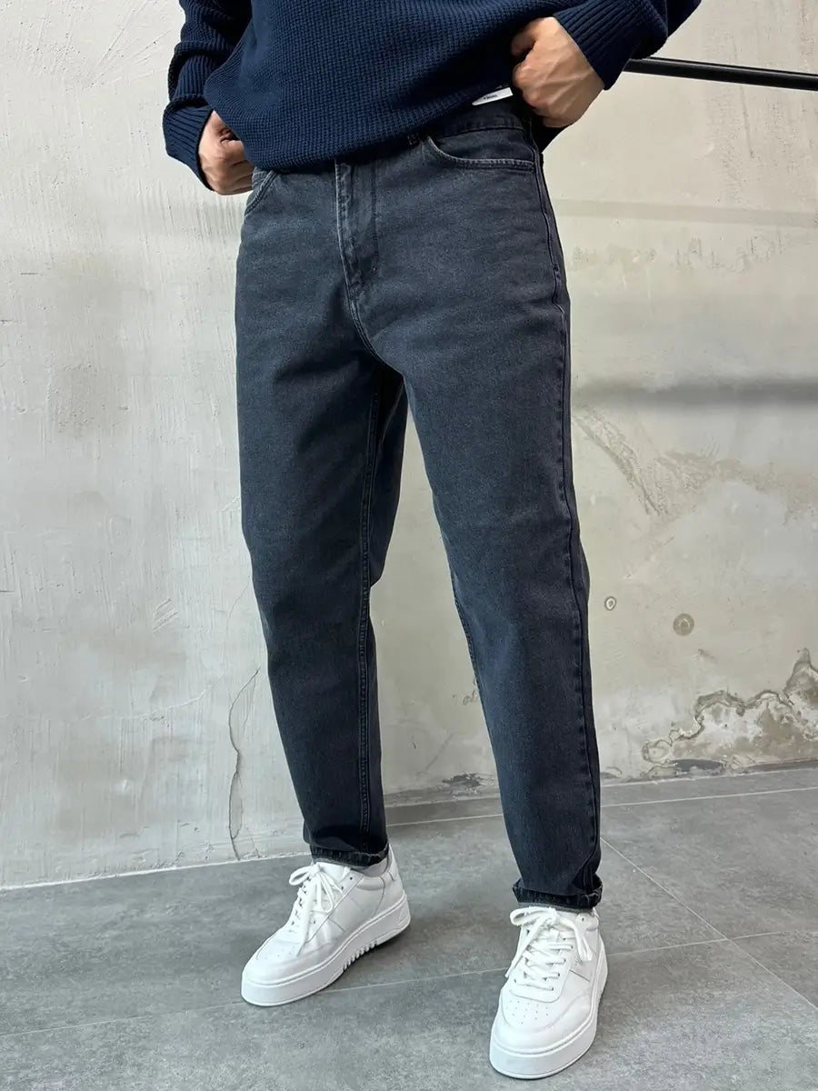 Black Mom Fit Jean