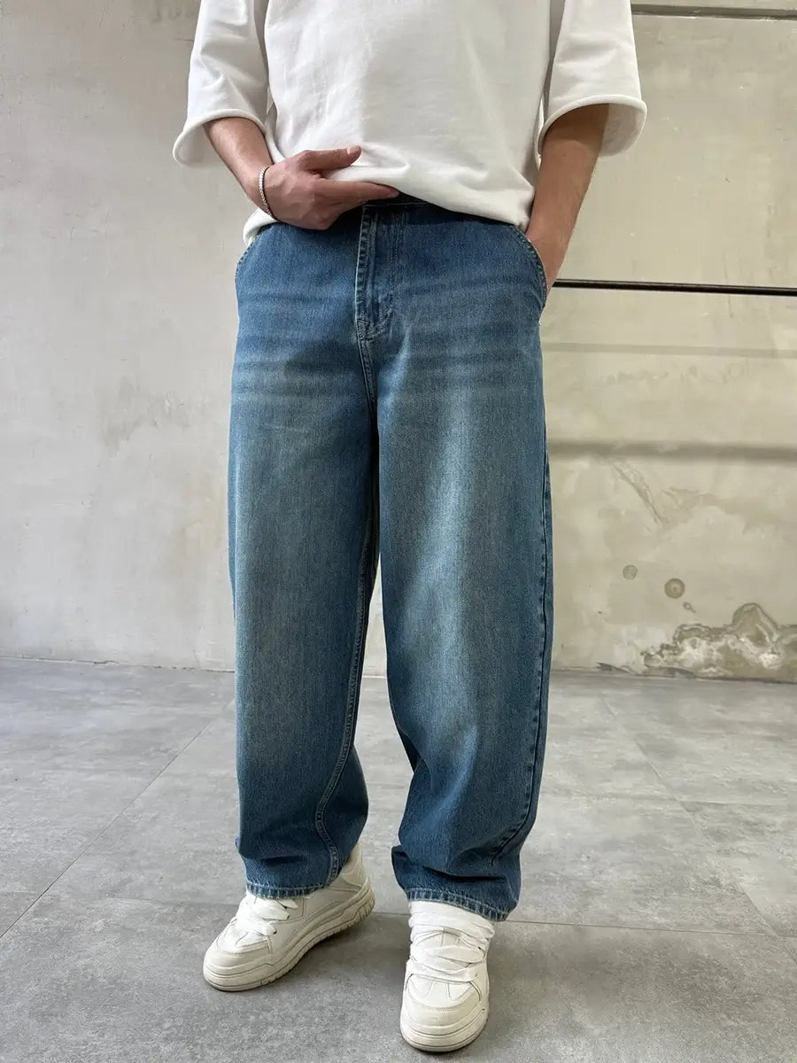 Dirty Blue Skater fit Jean
