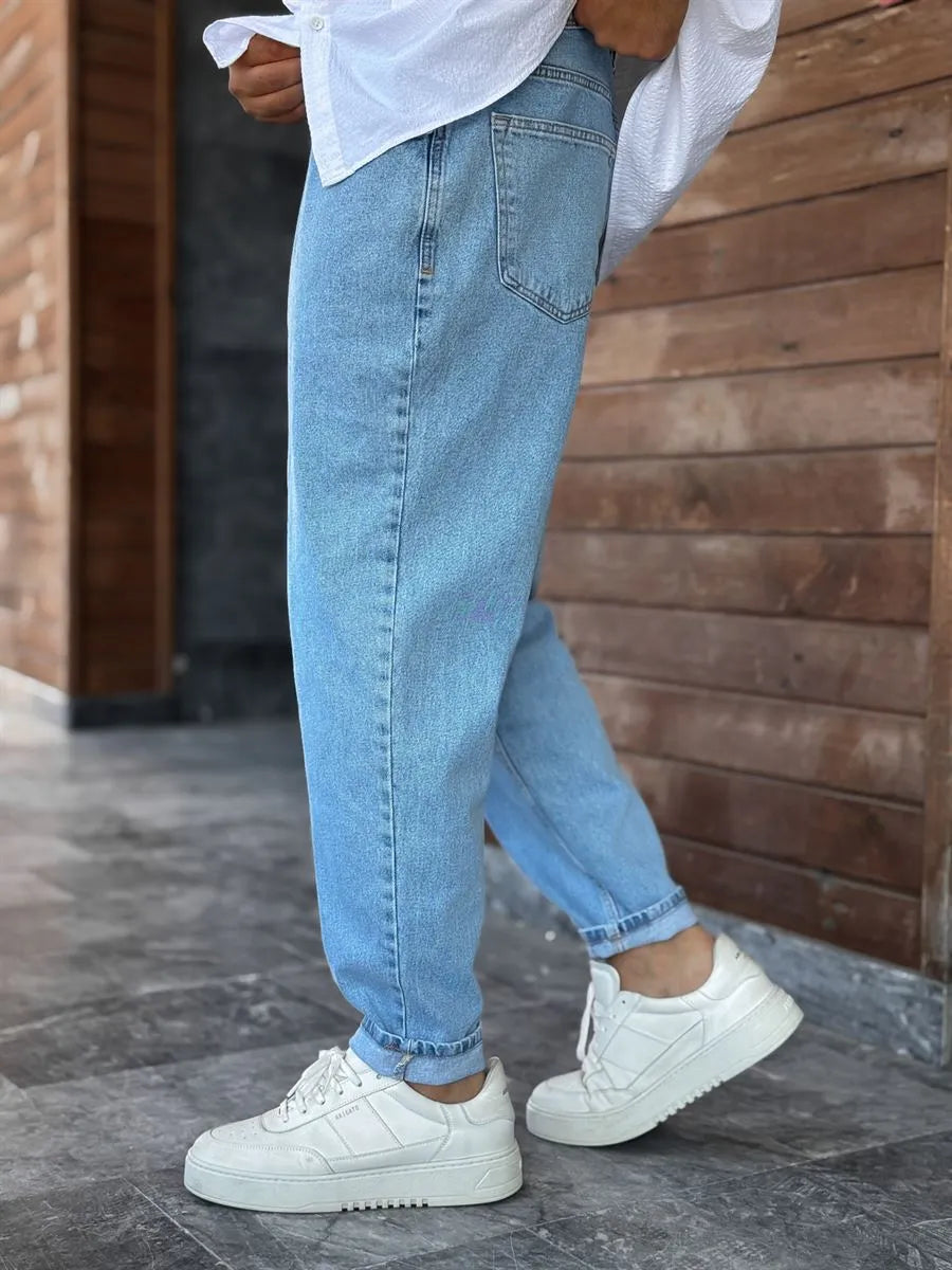 Ice Blue Boyfriend Jean
