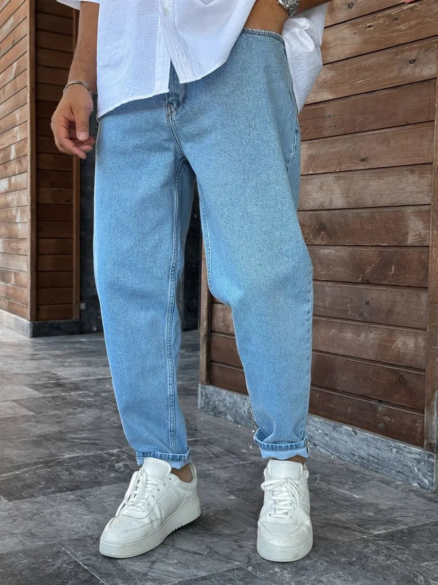 Ice Blue Boyfriend Jean