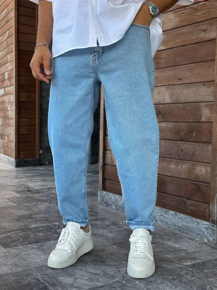 Ice Blue Boyfriend Jean