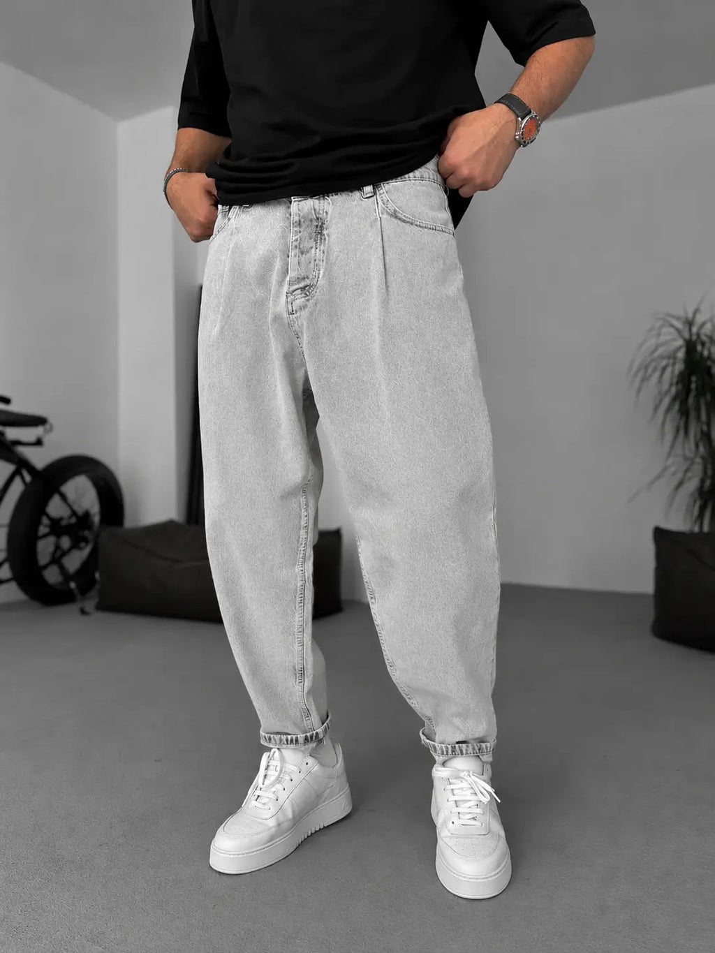 Light Gray Balloon Jean