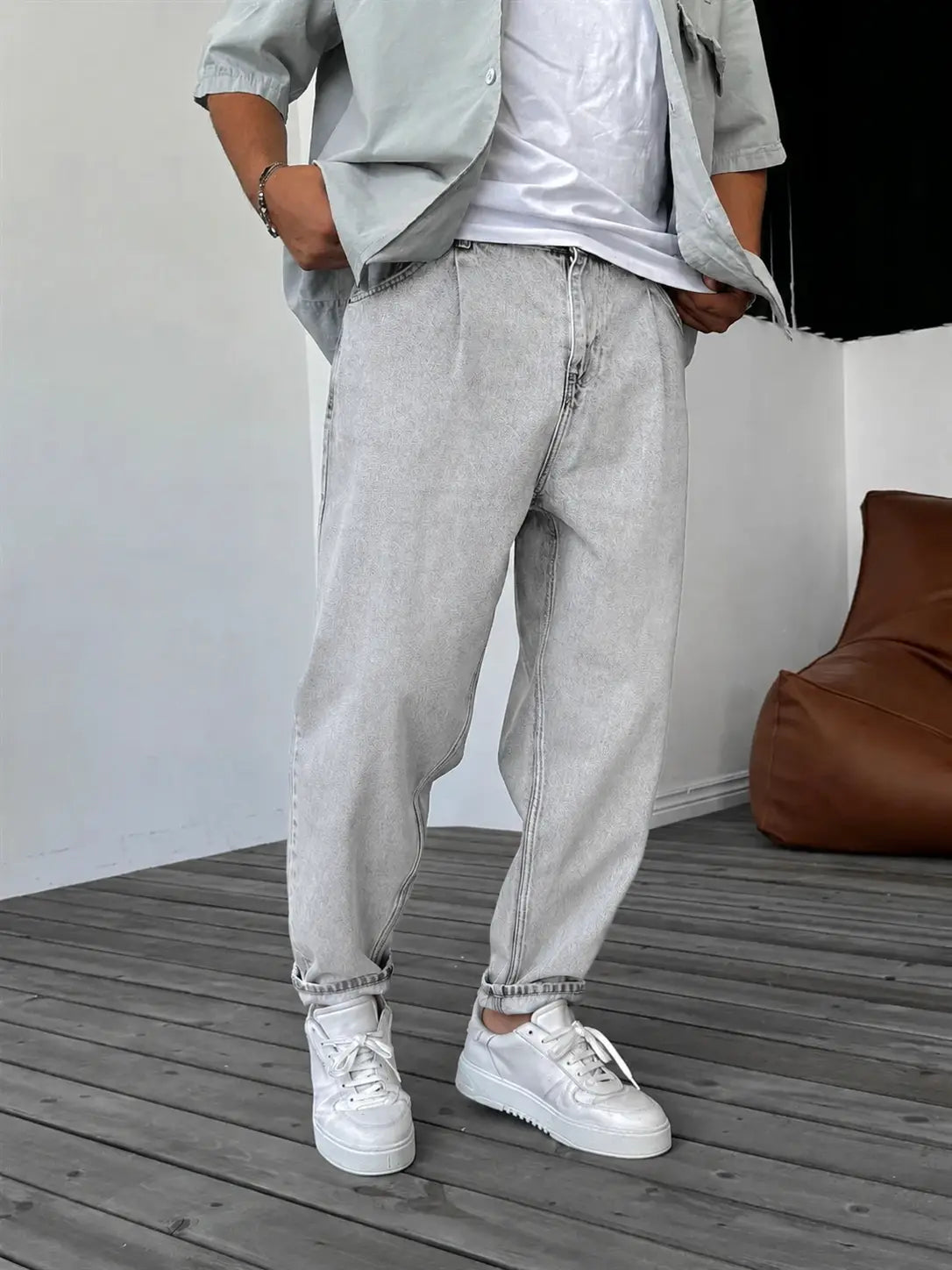 Light Gray Balloon Jean